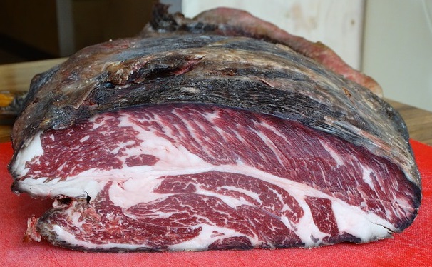 Aged meat