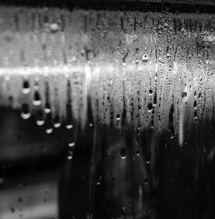 Beat Condensation in Display Refrigeration